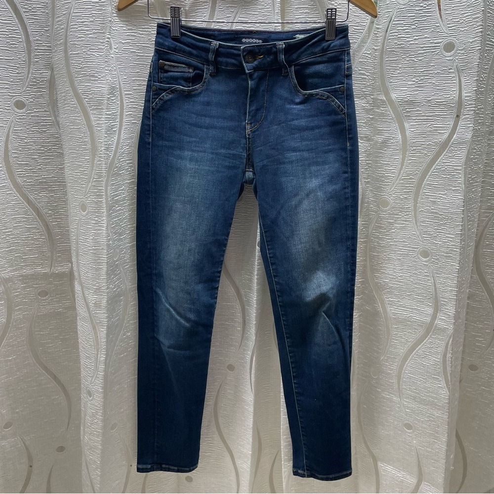 Bonobo Slim Fit Jeans‎ Womens US 26 Dark Wash Blue Excellent Whiskered Denim